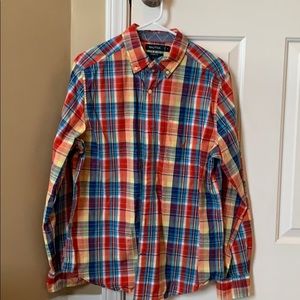 Men’s Plaid Button Down